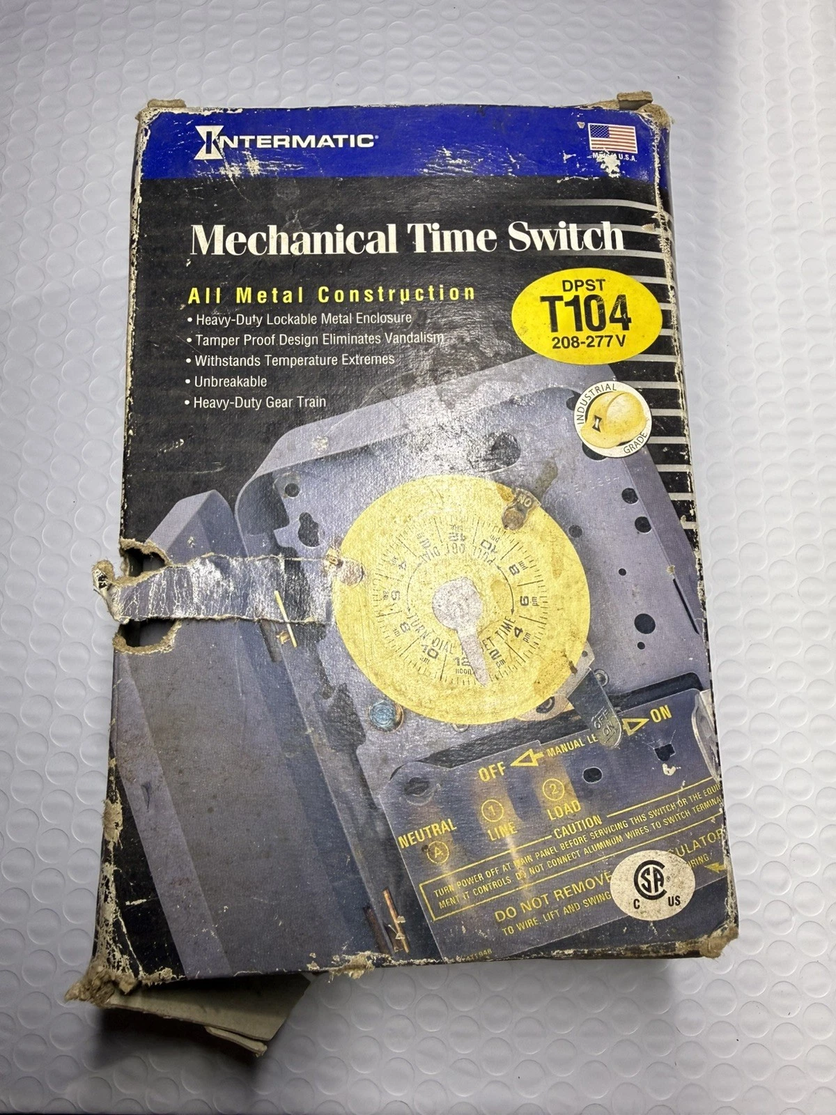 Intermatic T104 208-277 VAC DPST 24 Hour Mechanical Time Switch