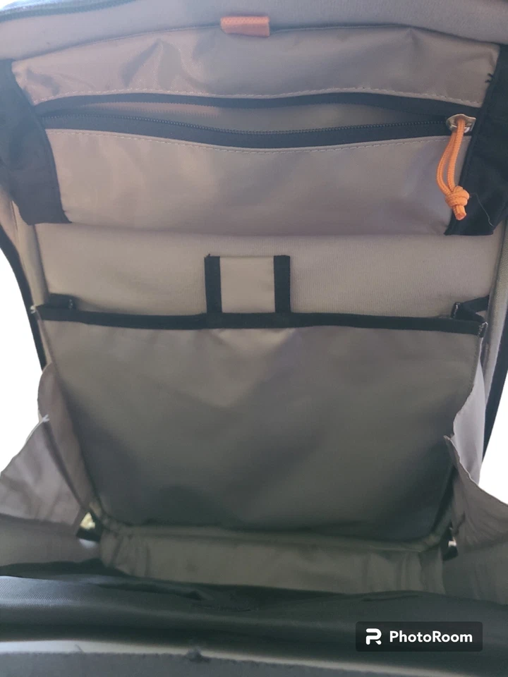 Mochila Protectora Lowepro Tropolis 1250 16" Negra Notebook Laptop Tablet Foto 4 de 4