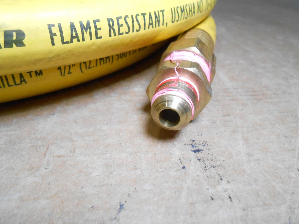 GOODYEAR HIPRES AIR H20 Y MANGUERA DE ACEITE CON LATÓN MACHO X FEM 1/2" 500 PSI- 10 PIES Foto 3 de 4