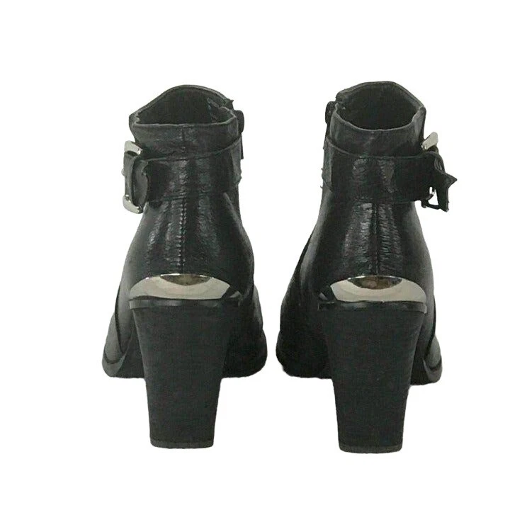 Botas de cuero de moto negras con ribete de metal y tacón de hebilla de motociclista talla 9 Yellow Box para mujer Foto 3 de 4