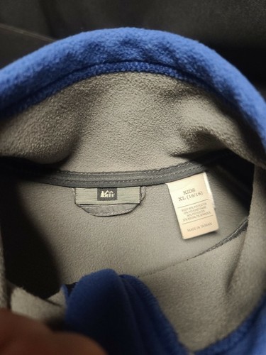 Rei Youth Sz XL 16/18 Blue Black Full Zip Fleece Vest - Picture 7 of 8
