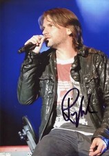 SINGER Ray Wilson autograph, In-Person signed photo