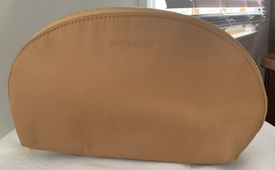 Burberry Pouch tan light brown Cosmetic Makeup Toiletry Travel Bag