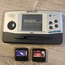 1997 Tiger Game.com Handheld Console  2 Games BATMAN & Lights Out 💥NO STYLUS💥