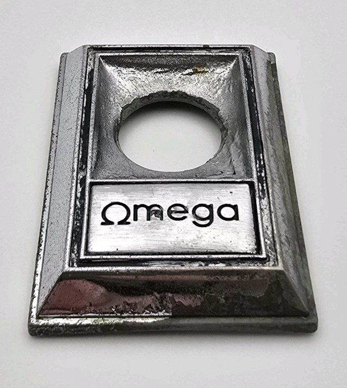 Omega 1982 insignia cerradura cubierta emblema vintage OEM Foto 3 de 4