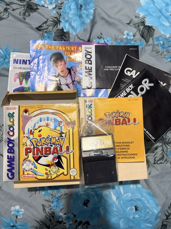 Pokémon Pinball Nintendo Game Boy Color Boxed