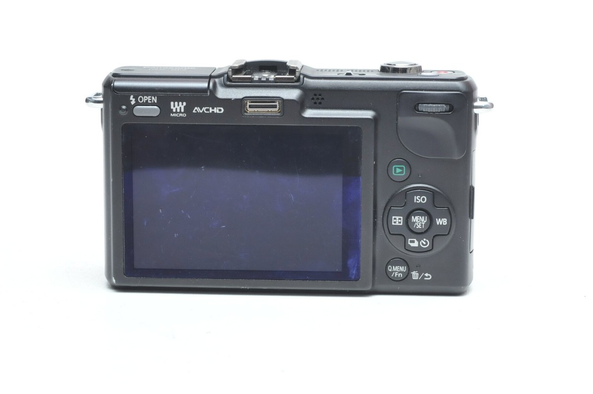 日本製 Panasonic DMC-GF5 ボディ バッテリー2個付 日本製 Panasonic DMC-GF5 ボディ バッテリー2個付 最終値下