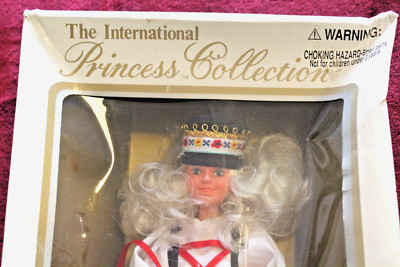 VTG. INTERNATIONAL PRINCESS COLLECTION DOLL UNEEDA # 71100 APPROX. 11'' TALL