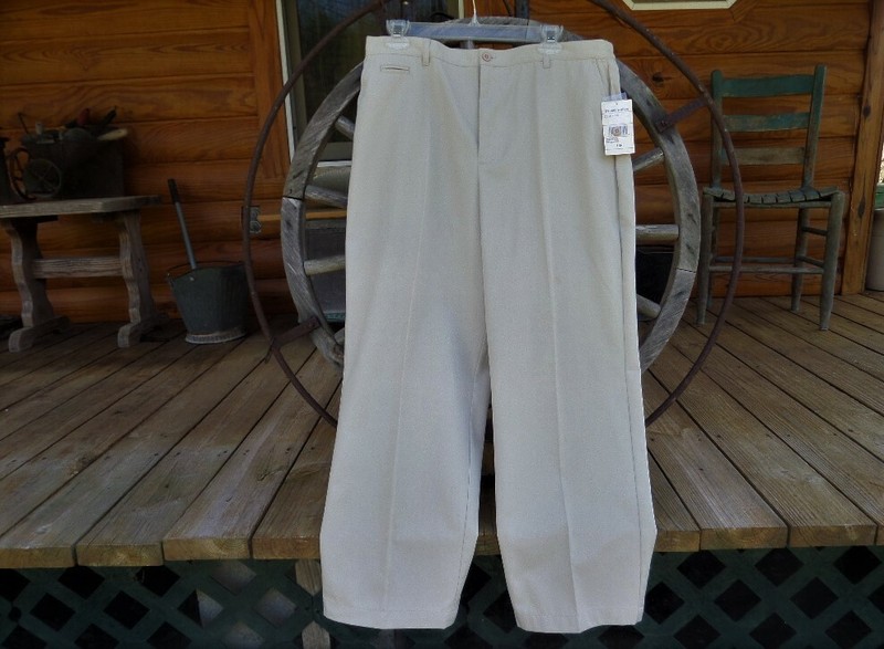 NWT Womens 16P Studio Works Pants - 27" Length Crop - Cement Tan - Petite