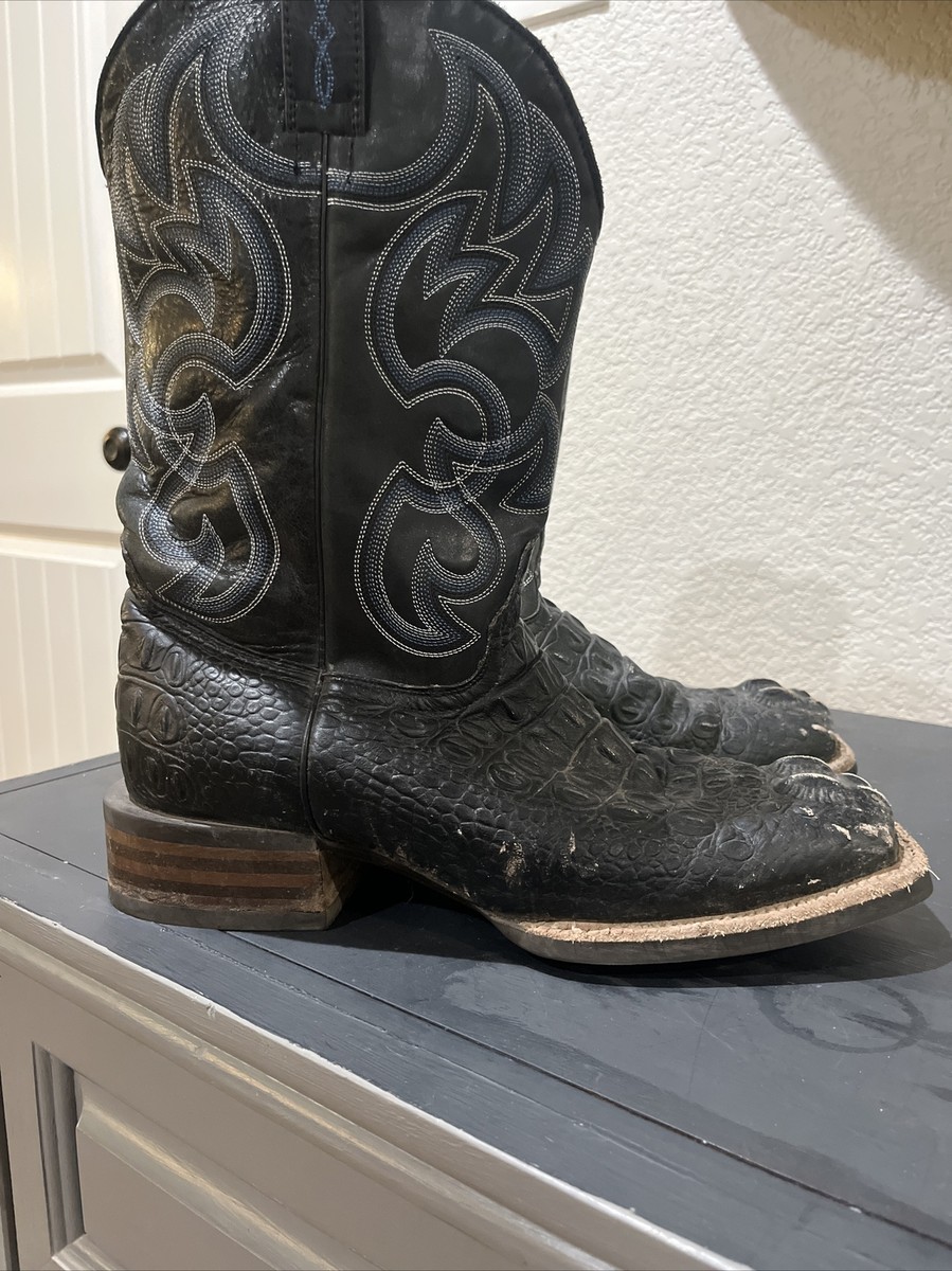 Cavender's Men's Intrepid Black Hornback Alligator EE