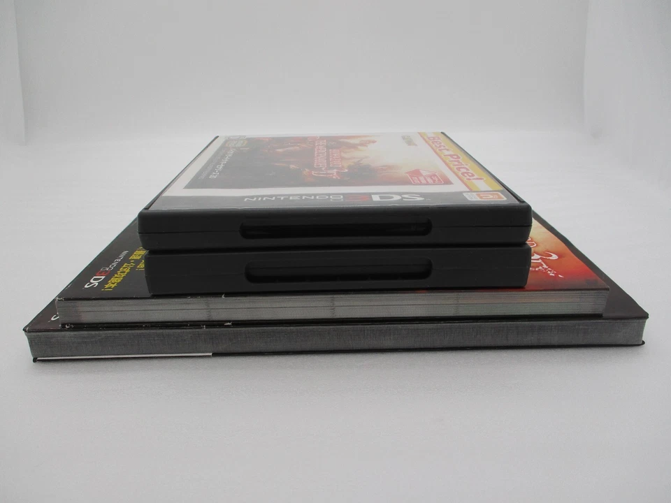 DS BIOHAZARD Deadly Silence & 3DS THE MERCENARIES 3D 2Games & 2 Guidebook - Image 4 of 4