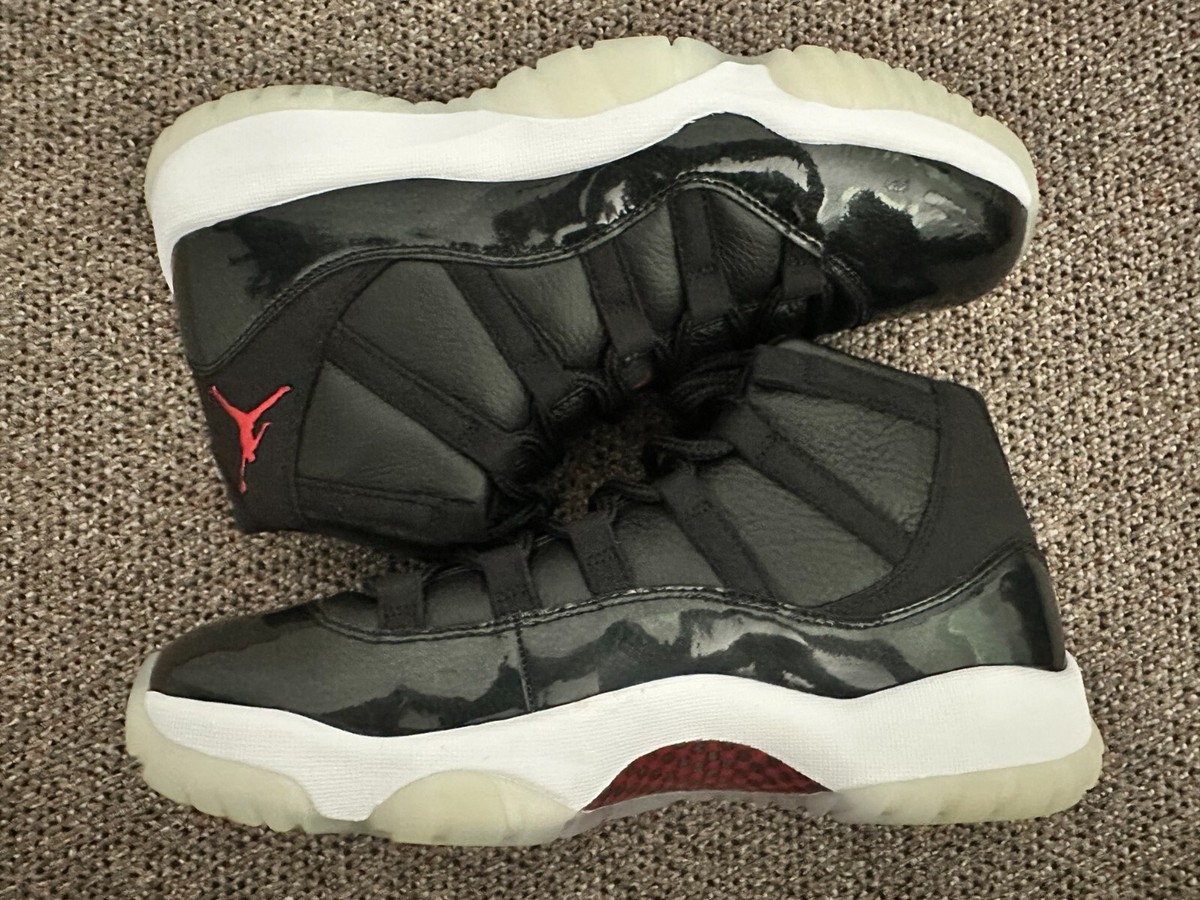 ジョーダン11 72-10 25センチ Air Jordan 11 Retro 72-10 Black/Gym Red-White Mens Size 9