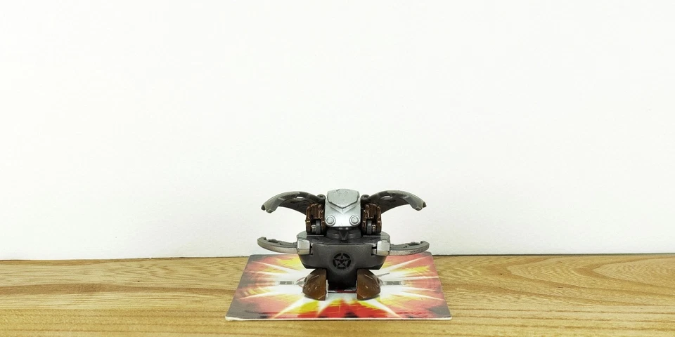 Rare BAKUGAN "BakuTactix" BakuGold Haos MUTANT ELFIN G-change  Spin Master/SEGA - Image 3 of 4