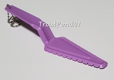 Tupperware Mini Pastry Server Pie Wedge Spatula Keychain Keychains 1501 Purple