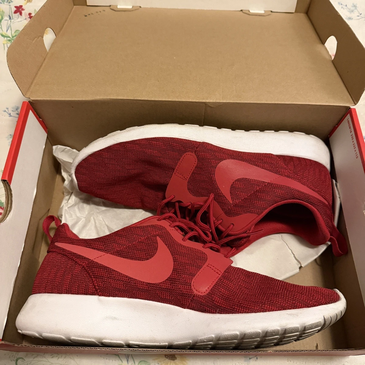 Nike Shoes Mens 10 Athletic Trainer Roshe One Sneaker Knit Jacquard Red Active Nike Roshe One Jacquard Red for Sale | Authenticity  main image 4