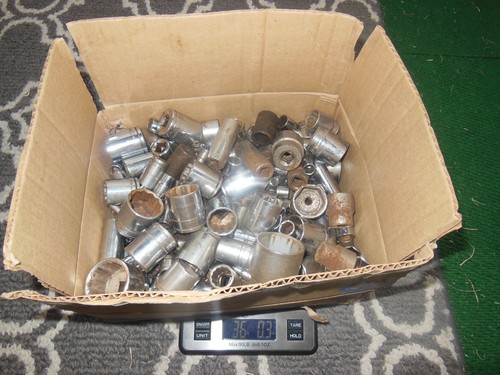 Lot 36lbs Pounds of Ratchet Sockets