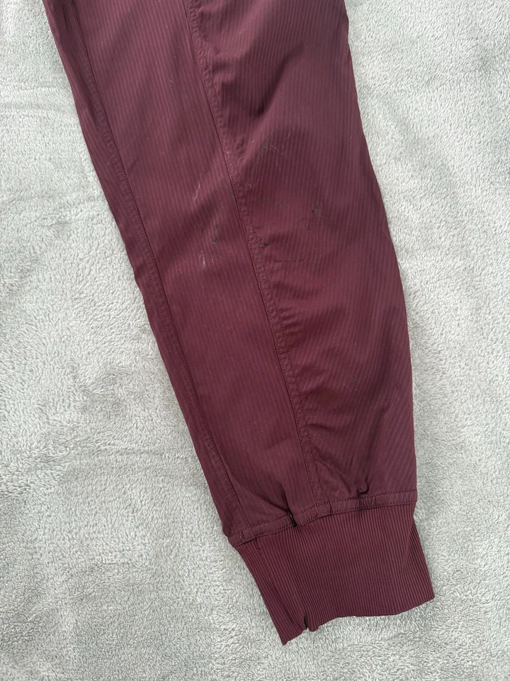 Pantalones de chándal Lululemon Dance Studio para mujer 6 rojos Merlot sin forro longitud completa Foto 3 de 4