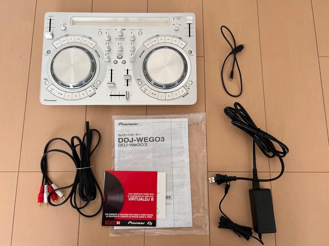 Pioneer DJ DDJ-WeGO3-W White 2-Channel DJ Controller w/Box USB iOS