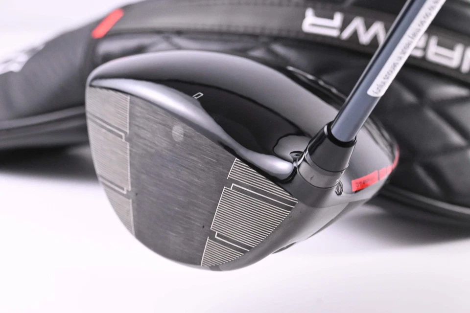 Wilson Staff DYNAPWR 2025 Max Driver / 10.5 Degree / Regular Flex LINQ M40X Red - Image 4 of 4