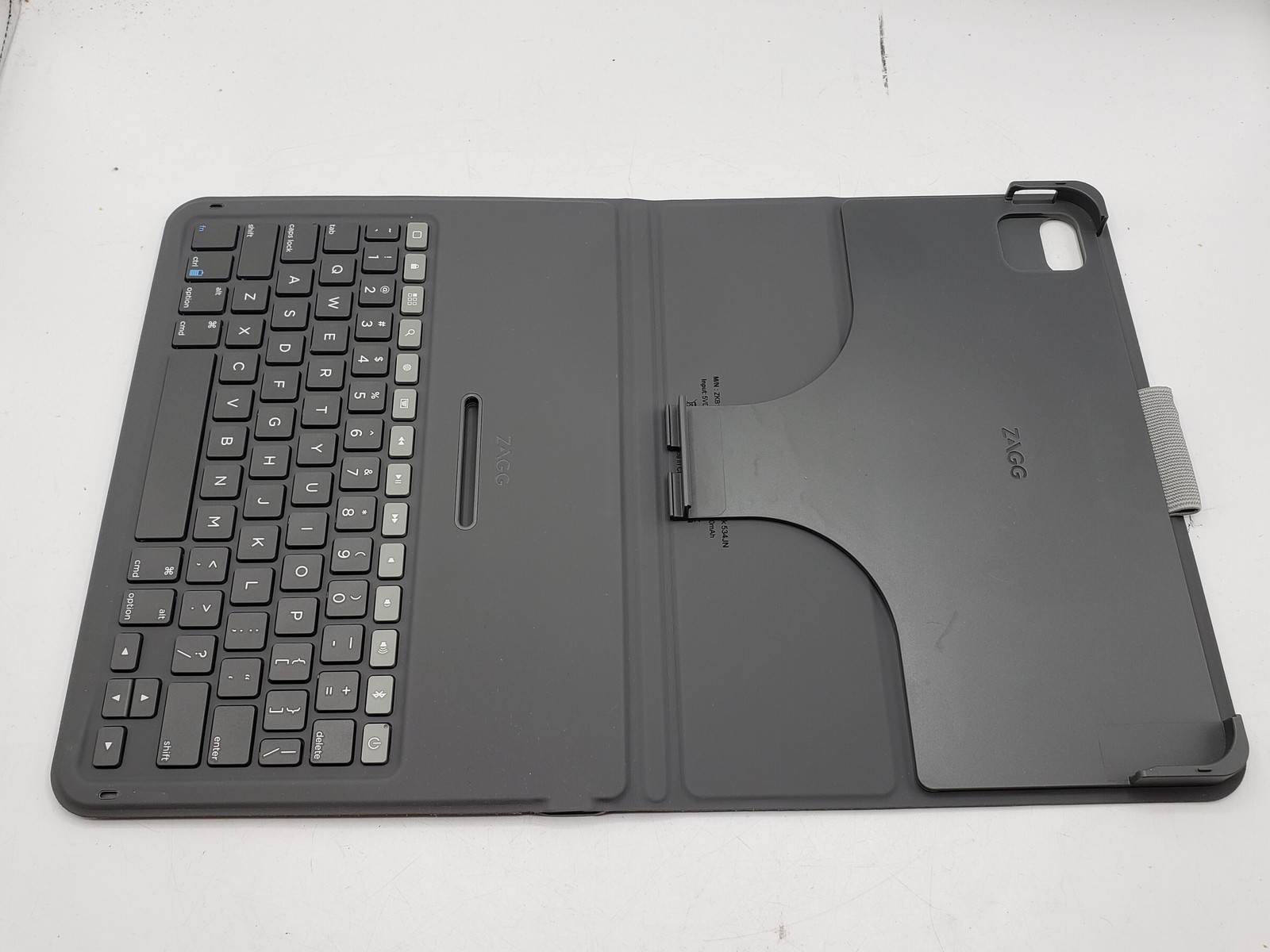 ZAGG Messenger Folio 2 Bluetooth Keyboard Case for Apple iPad 10th Gen/10.9-inch