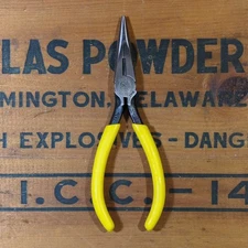 Klein Tools USA D203-6 Pliers, Needle Nose Side-Cutters, 7 Inch