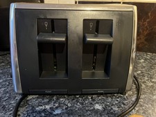Breville 4 Slice Toaster In Stainless Steel Body black And Silver