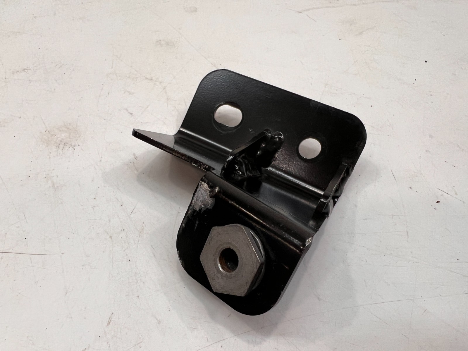LAMBORGHINI AVENTADOR LP740 S FRONT LEFT LH TRUNK BRACKET CARRIER OEM 475858283A