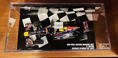 Red Bull Racing RB7 S Vettel Winner Spanish GP 2011 Minichamps 2011 1:43