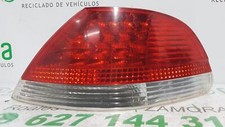 Feu arrière BMW 740