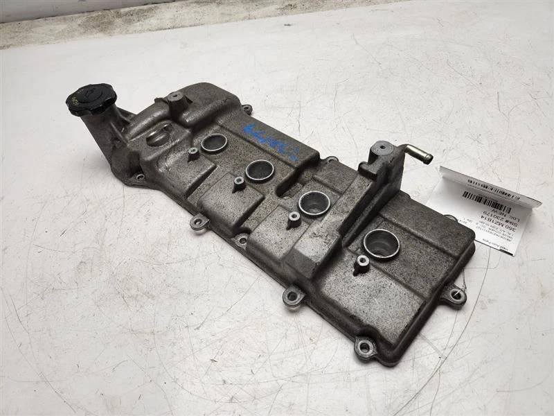 2011-2014 Mazda 2 Valve Cover OEM ZJ20-10-220 - Image 2 of 4