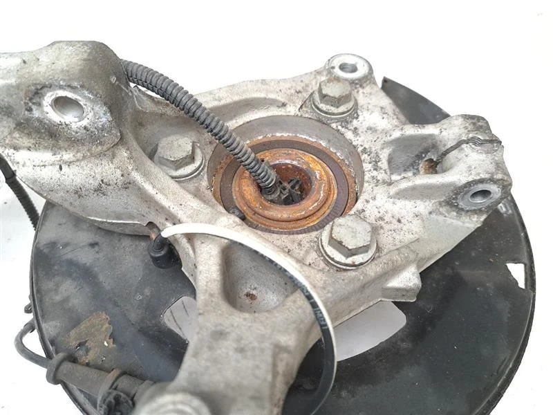 FRONT DRIVER SPINDLE KNUCKLE FOR CHEVROLET CRUZE 2011 - 2016 - Image 2 of 4