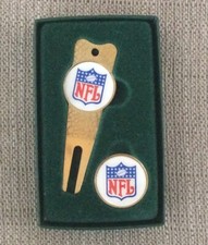 NFL Football Golf Divot Repair Tool  Ball Marker Set unused - read 