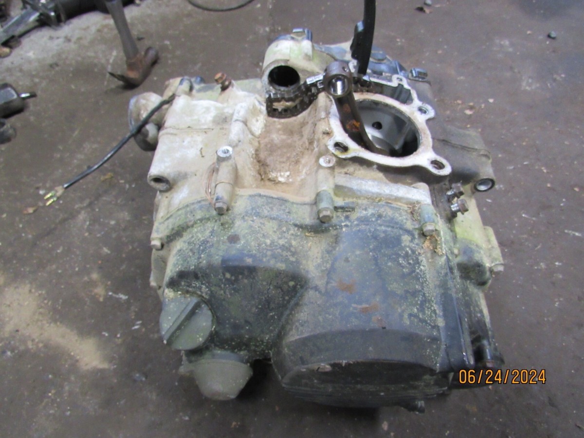 かいかい 1994 kawasaki klf220 bayou lower end engine motor cases