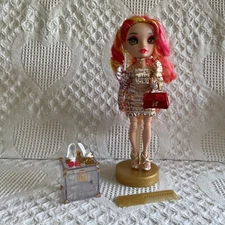 Rainbow High Fashion Doll Twin Laurel DeVious Posable 9'' Doll Accessories