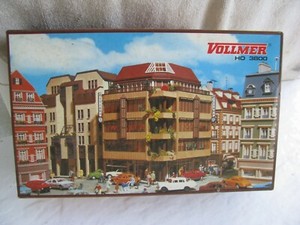 HO- Office Building kit