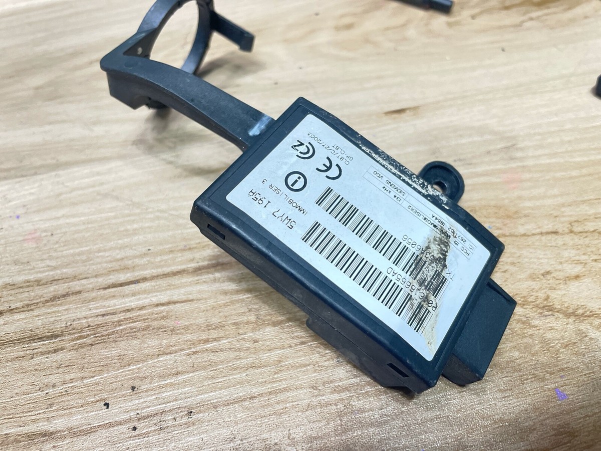 1999 - 2004 jeep grand cherokee MODULE Immobilizer p04686665ad oem