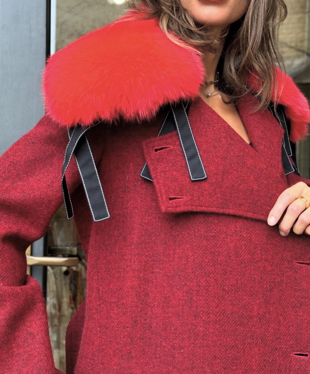 Stunning Authentic Celine by Phoebe Philo Burgundy Red Wool Stunning Authentic Celine by Phoebe Philo Burgundy Red Wool