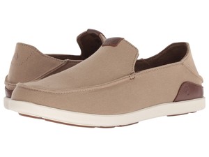 olukai slip on shoes