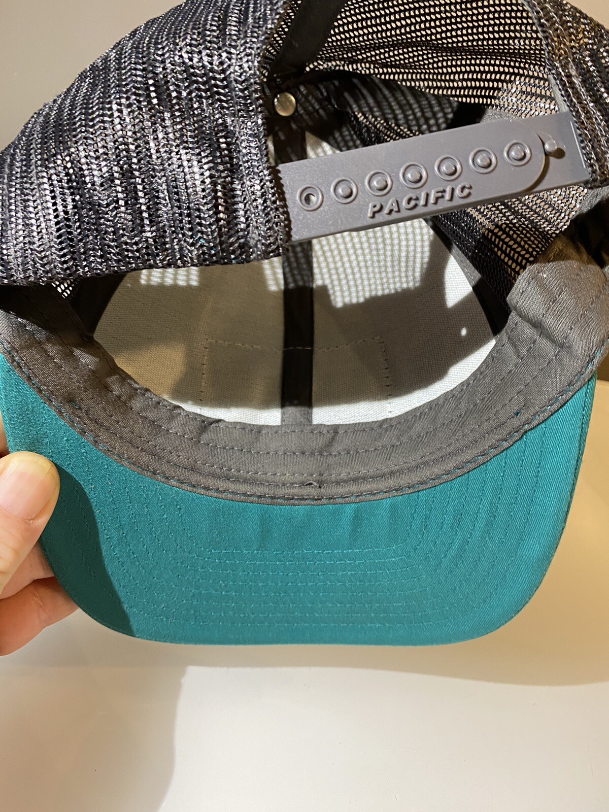 Rawlings Leather Patch Mesh Snapback Hat - image 4