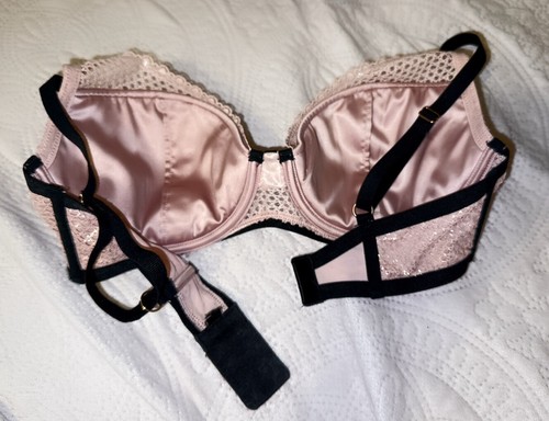 H🪷Victoria's Secret Bra 34C Light Pale Pink Glitter Underwire Wonderful - Picture 7 of 7