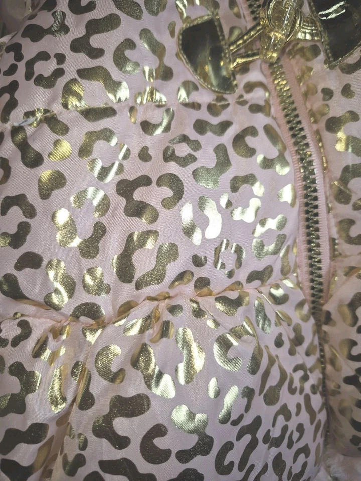 Little Lass Girls Toddler Vest Jacket Pink Faux Fur Gold Sleeveless Hooded Siz 5 - Image 3 of 4