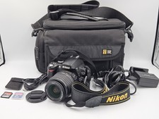 Nikon D40 Digital Camera w DX AF-S NIKKOR ED 18-55mm f 3.5-5.6 G II Lens EXTRA