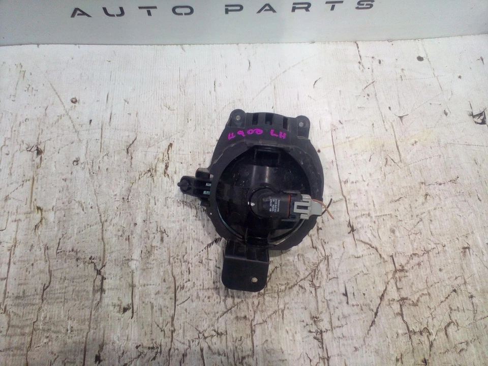 HOLDEN BARINA TM 09/2011-08/2016 LEFT FRONT BUMPER FOGLAMP CDX - image 2 of 2