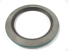 35012 NEW CHICAGO RAWHIDE/SKF RADIAL SHAFT OIL SEAL