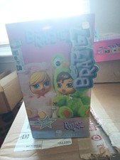 ON HAND New BRATZ BRATZIEZ ICONZ SERIEZ PLUSH KEYCHAIN BLIND BOX SEALED 1 Box