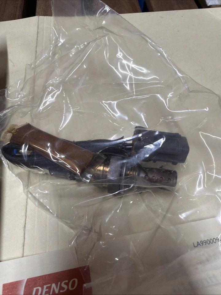 Denso 234-4692 - Sensor de oxígeno 4 cables, ajuste directo para Hyundai Elantra Accent 95- Foto 2 de 4