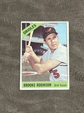 Top 10 Brooks Robinson Cards to Collect 29