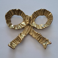 Gold Tone Brass Ribbon Bow Wall Hook, Wall Mounted Keyhole Mount, 4 in Wide