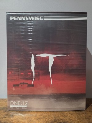 Mezco One:12 Collective Pennywise IT Action Figure w/ Accessories
