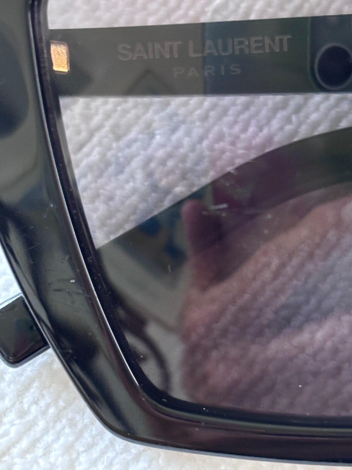 Bicchiere da sole Saint Laurent nero con oro sl 570